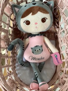 Metoo Szmaciana lalka  Kot 50 cm  z imieniem Monika - outlet