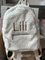 plecak-dzieciecy-haftowanym-imieniem-teddy-bialy-5.jpg