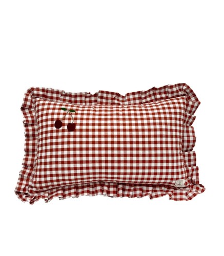 Cherry – poduszka ozdobna w czerwoną kratkę.jpg